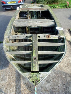 boat02.jpg