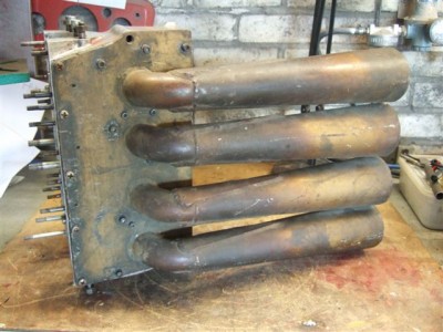Complete exhaust assy on the bare block